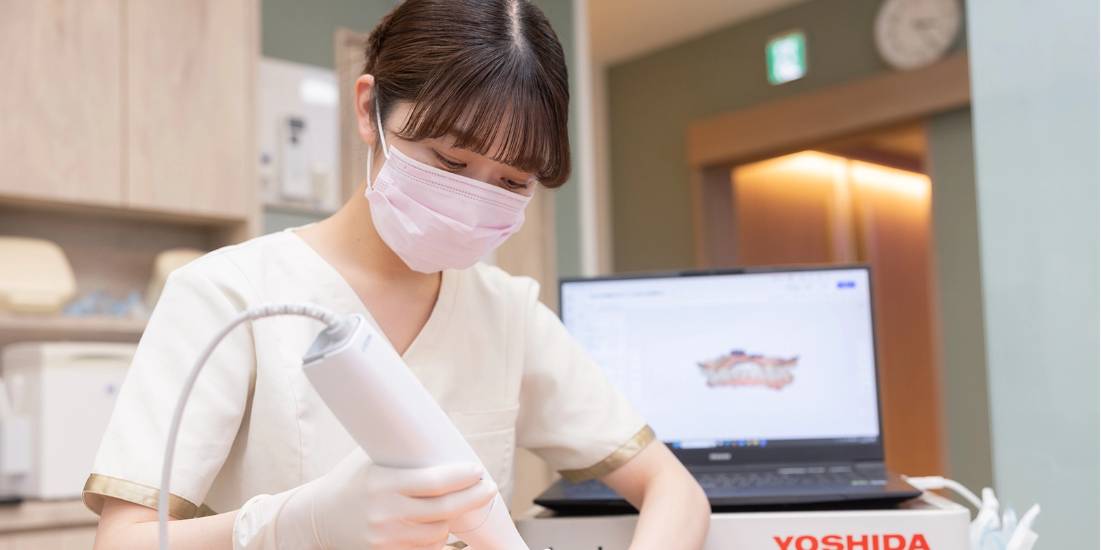 口腔内スキャナーの活用シーン